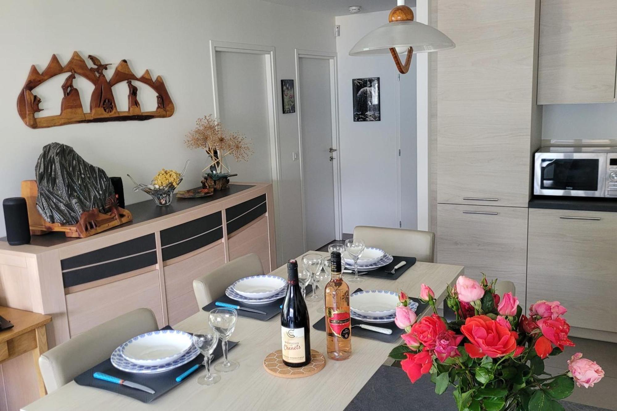 Le Tableau du Lac 507 - 2 bedrooms apartment with lake view terrace Annecy Extérieur photo