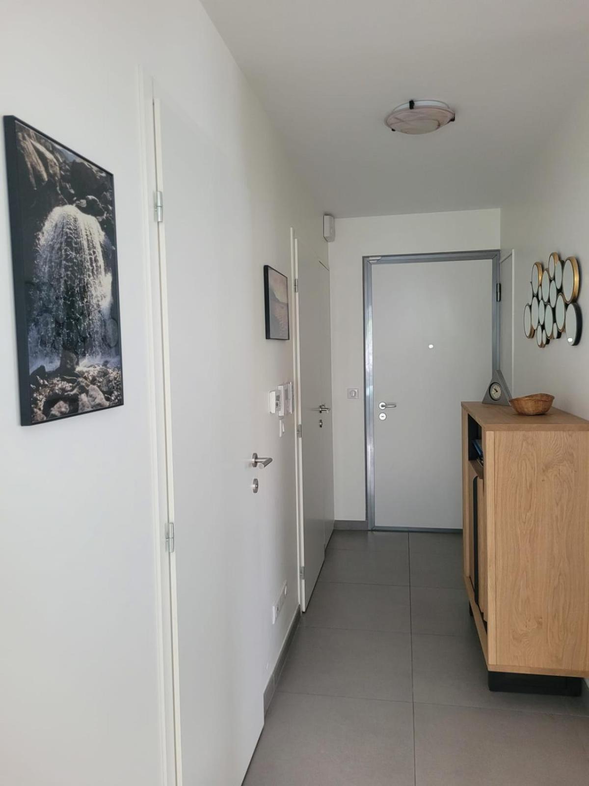 Le Tableau du Lac 507 - 2 bedrooms apartment with lake view terrace Annecy Extérieur photo